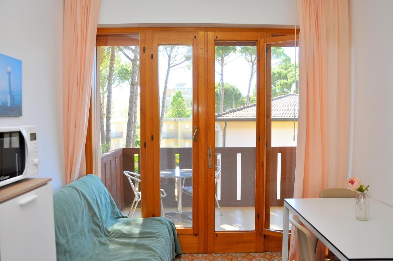 Condominio Corinzia Bibione Exterior foto