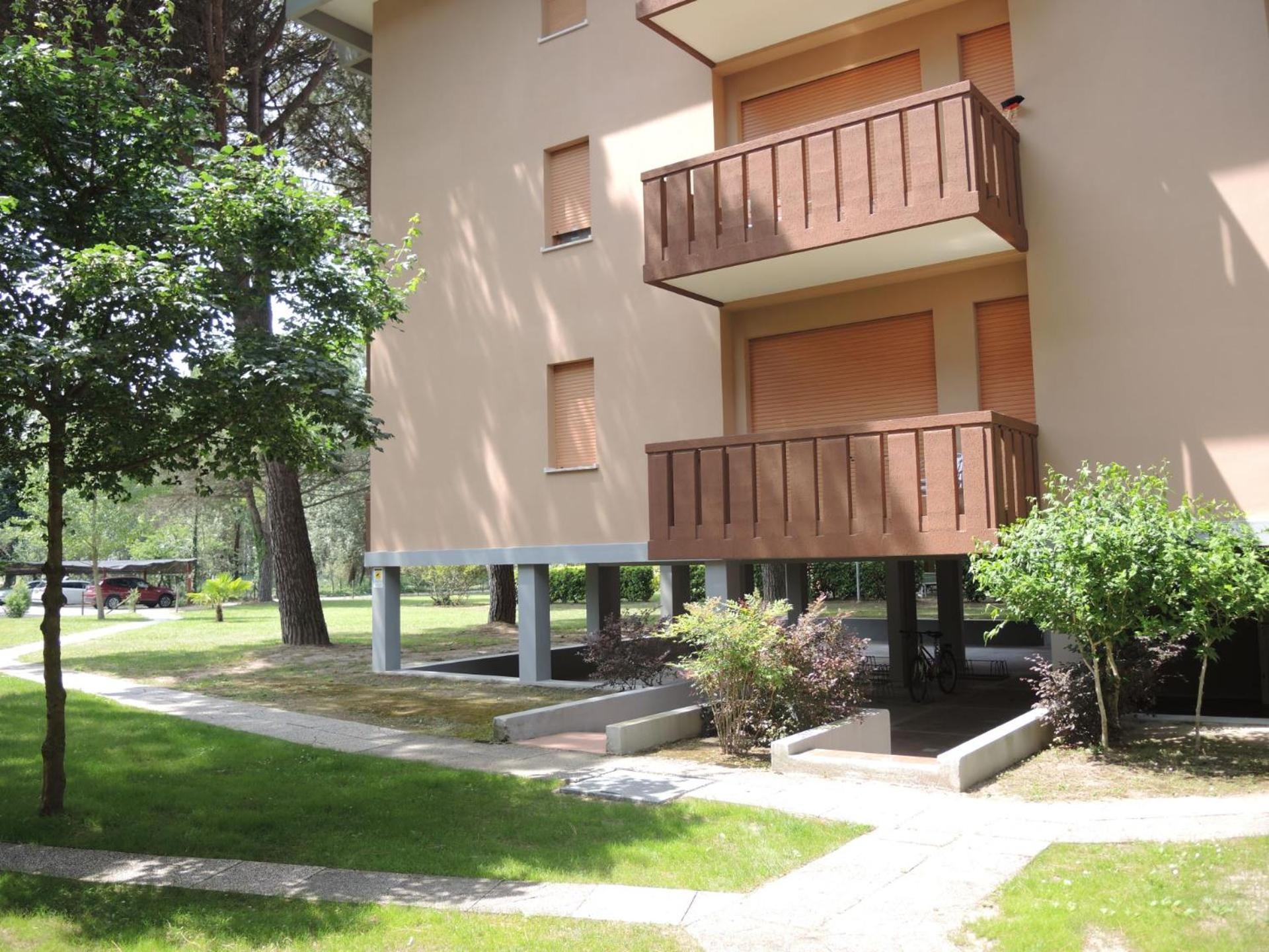 Condominio Corinzia Bibione Exterior foto