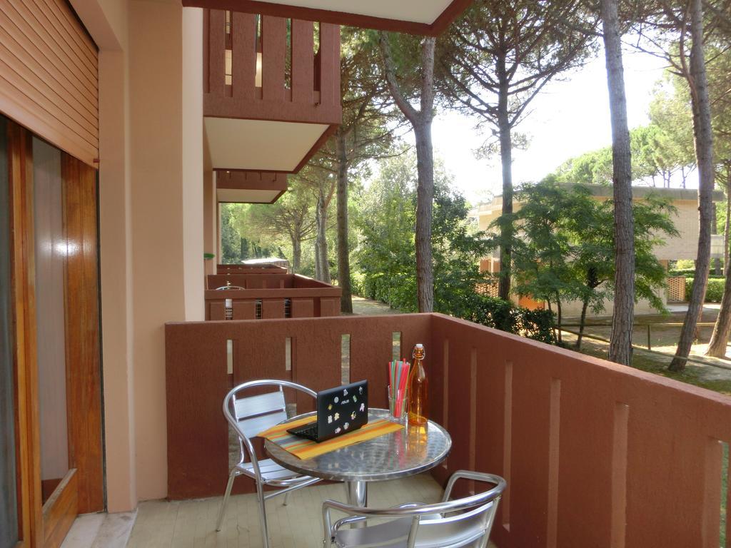 Condominio Corinzia Bibione Exterior foto